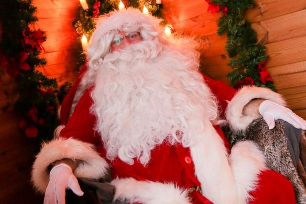 Mumbles Pier's Enchanting Christmas Extravaganza: Breakfast with Santa and More in 2023